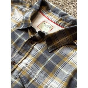 Lake & Trail Flannel Shirt Mens XL Brown Plaid Button Up Recycled Polyester D6
